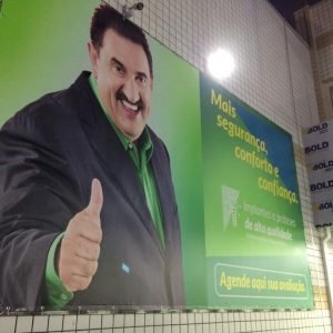 PAINEL-EM-LONA